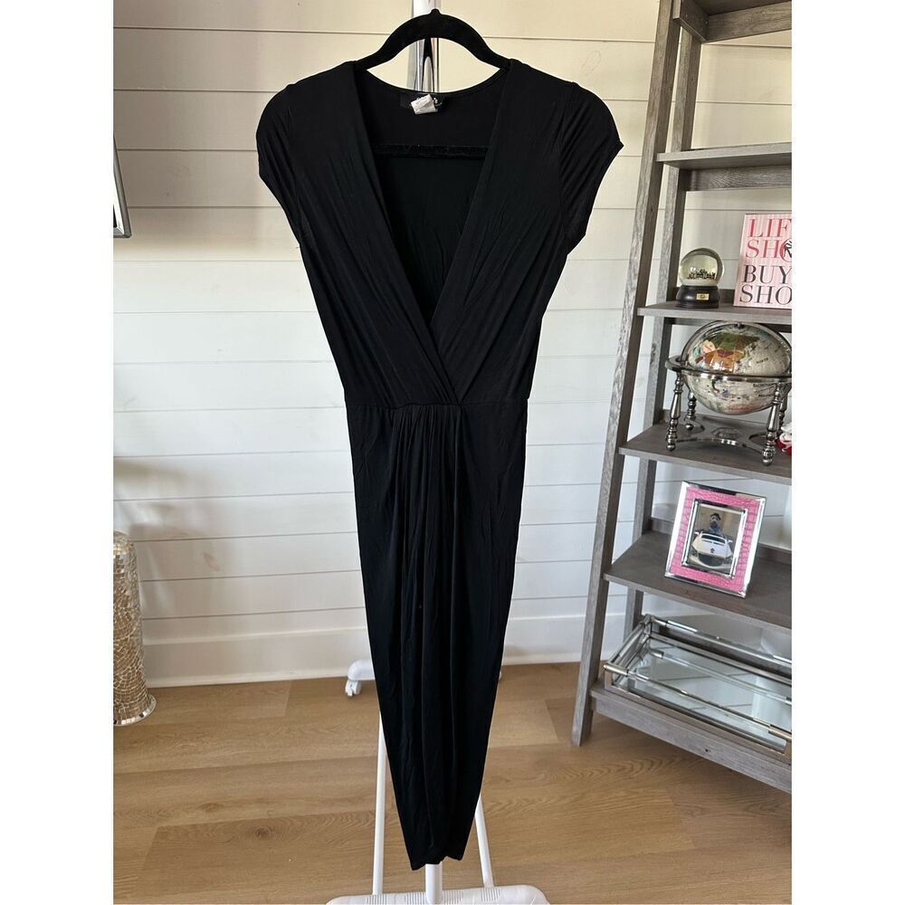 LuLu’s black twist front fitted bottom‎ lined dress sz XS